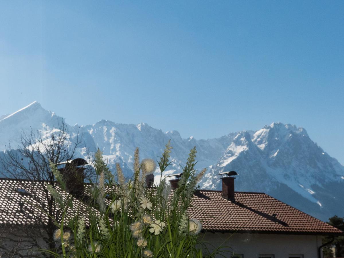 Ferienwohnung Alpenglueck Garmisch-Partenkirchen Exterior photo